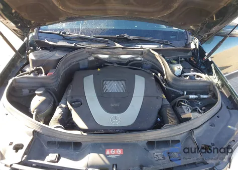 2010 Mercedes-Benz Glk 350 4Matic z USA, uszkodzony, nr VIN WDCGG8HB0AF392839